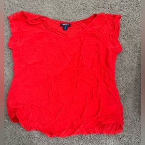 Old Navy red/pink top